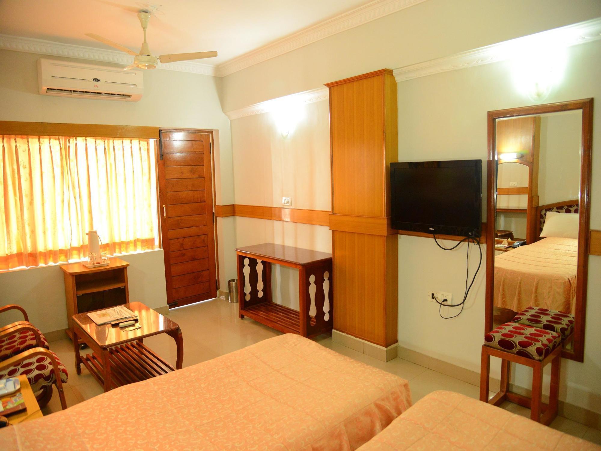 Hotel City Tower Coimbatore Exterior photo